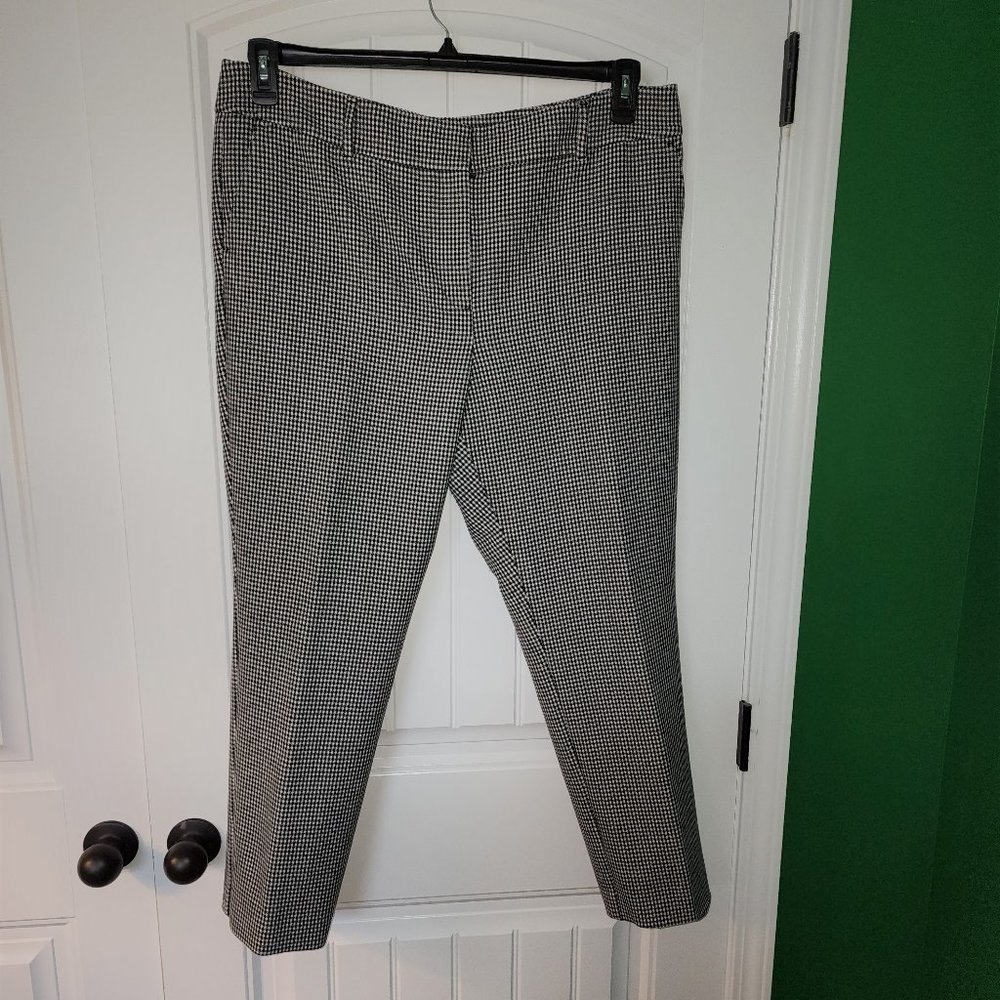 Ann Taylor Factory Black & White Plaid  Ankle Trousers Size 14